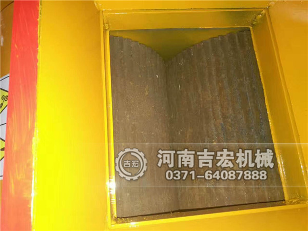 齒輥破碎機廠家哪家好？認準吉宏機械,品質(zhì)有保障！